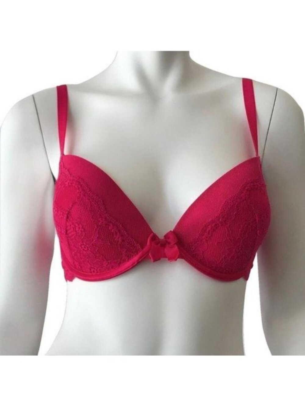 Chantelle Raspberry Lace Bra 34D Underwire Feminine Floral Design